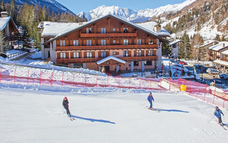Italy: Doorstep Skiing - Hidden Gem in the Monterosa Ski Area