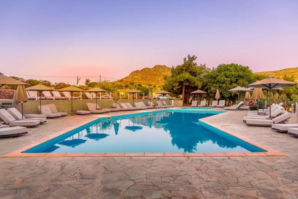 Discover Beautiful Lesbos This Summer